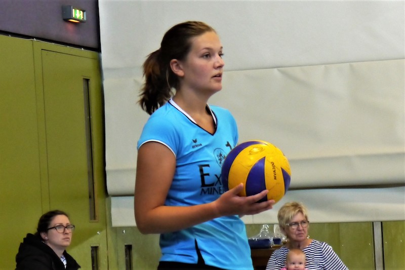 Verbandsliga: Team Schaumburg verliert 1:3; Bezirksliga Frauen: VT Rinteln – SV Dimhausen 3:2